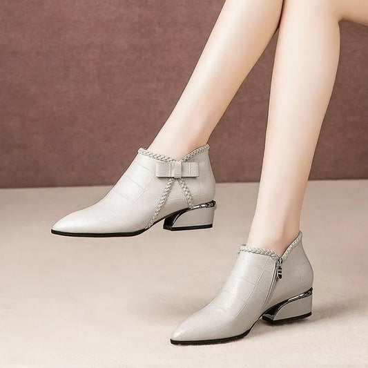 Pointed Toe Women Boots Zipper Leather Rubber SH-1039